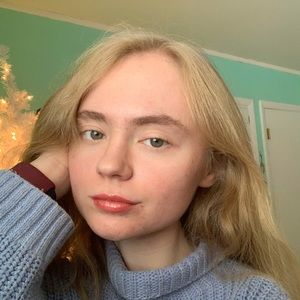 Meet your Posher, Maddie